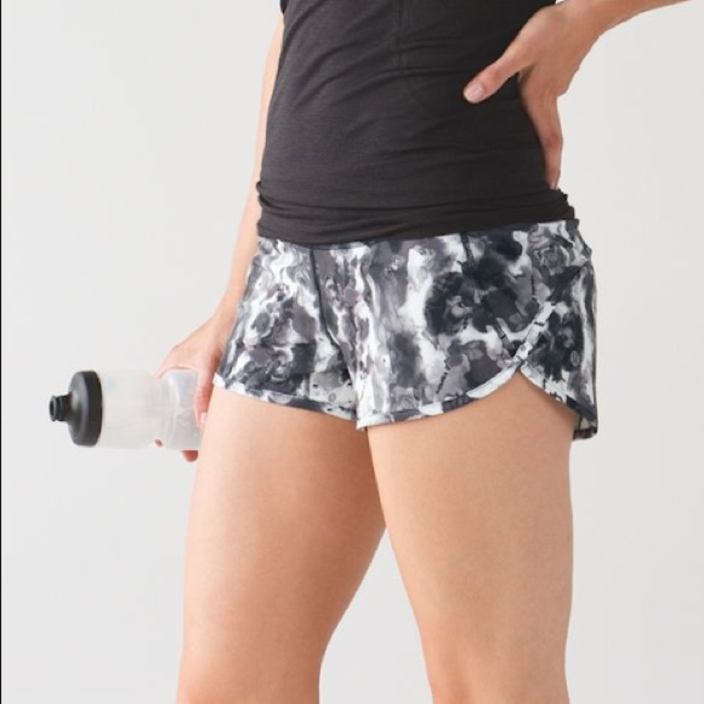 Lululemon Speed Short Mini Obscured Dusty Black